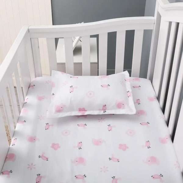 3Pcs-Cotton-Crib-Bed-Linen-Kit-For-Boy-Girl-Baby-Bedding-Set-Includes-Bed-Quilt-bed.jpg 3Pcs Cotton Crib Bed Linen Kit For Boy Girl Baby Bedding Set Includes Bed Quilt/bed Cover/bed Skirt Cute Cartoon Elephant Print