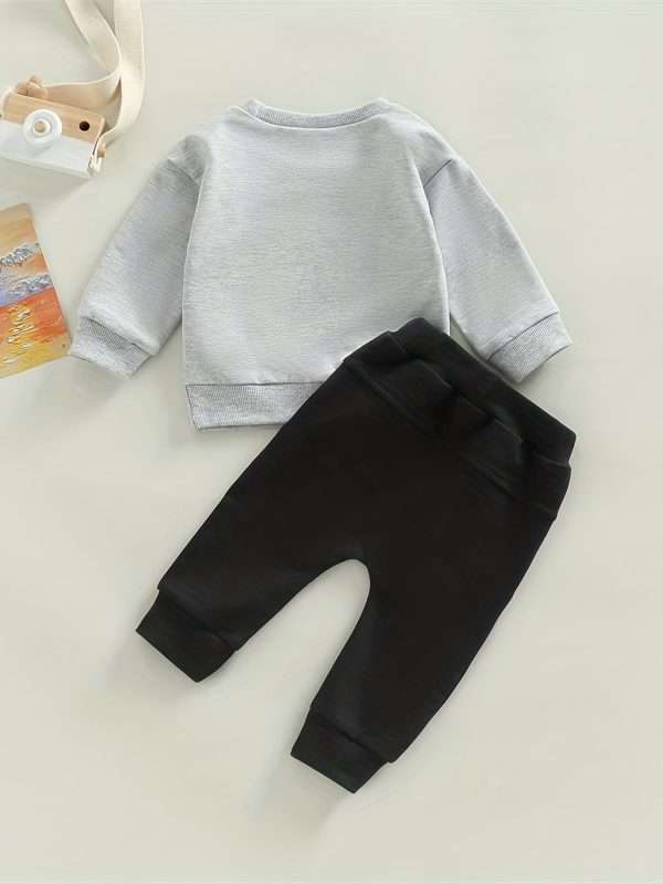 "Adorable Baby Boys ""MAMA'S BOY"" Outfit - Long Sleeve Sweatshirt and Trousers Set"